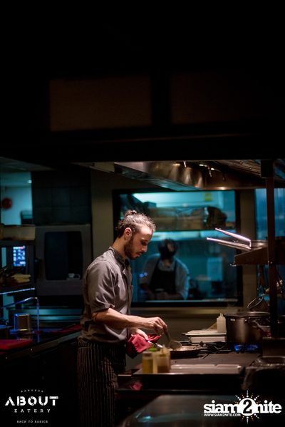คืนวันเสาร์ ที่ร้าน อะเบาท์ อีทเทอรี่ — photo 103