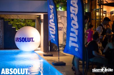 Chow & Absolut pres. Bikini at Chow — photo 29