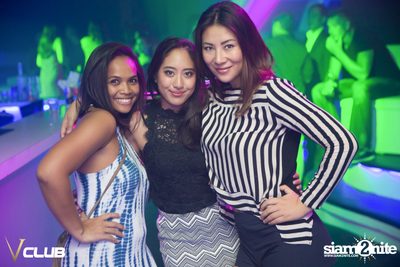 ปาร์ตี้คืนวันเสาร์ ที่ร้าน วี คลับ, สุขุมวิท ซอย 11 — photo 38