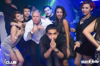 ปาร์ตี้คืนวันเสาร์ ที่ร้าน วี คลับ, สุขุมวิท ซอย 11 — photo 92