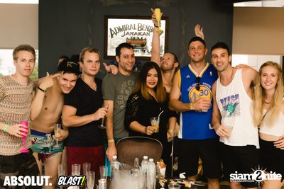 BLAST! Pool Party ที่ ดับเบิ้ลทรี บาย ฮิลตัน — photo 35