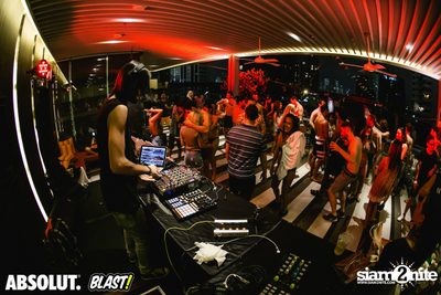 BLAST! Pool Party ที่ ดับเบิ้ลทรี บาย ฮิลตัน — photo 136