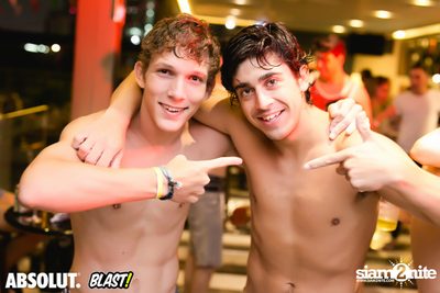BLAST! Pool Party ที่ ดับเบิ้ลทรี บาย ฮิลตัน — photo 175