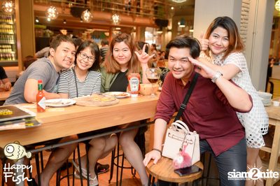 วันลอยกระทง ที่ร้าน แฮปปี้ ฟิช, เอเชีย ทีค เดอะ ริเวอร์ฟร้อนท์ — photo 82