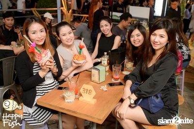 วันลอยกระทง ที่ร้าน แฮปปี้ ฟิช, เอเชีย ทีค เดอะ ริเวอร์ฟร้อนท์ — photo 111