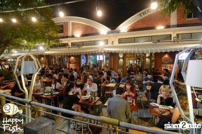 วันลอยกระทง ที่ร้าน แฮปปี้ ฟิช, เอเชีย ทีค เดอะ ริเวอร์ฟร้อนท์ — photo 116