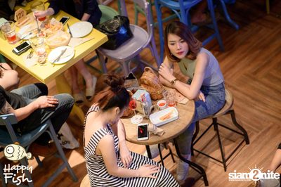 วันลอยกระทง ที่ร้าน แฮปปี้ ฟิช, เอเชีย ทีค เดอะ ริเวอร์ฟร้อนท์ — photo 124