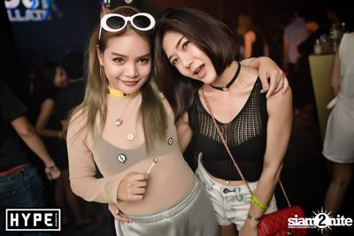 Hucci ที่ร้าน ไลฟ์ อาร์ซีเอ — photo 13