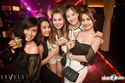 Social Hooliganz ที่ เลเวลส์ — photo 47