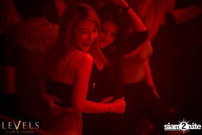 Social Hooliganz ที่ เลเวลส์ — photo 72