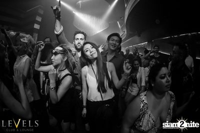 Social Hooliganz ที่ เลเวลส์ — photo 110
