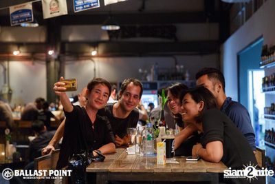Ballast Point Takeover ที่ วิชเบียร์ โฮม บาร์ — photo 28