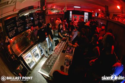 Ballast Point Takeover ที่ร้าน แฮร์ออฟ เดอะ ด็อก — photo 48