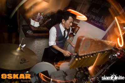 Num T-Bone Live at Oskar Bistro — photo 38