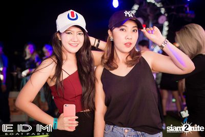 EDM Boat Party | Season 3 — photo 15