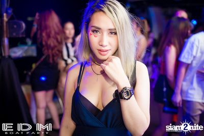 EDM Boat Party | Season 3 — photo 19