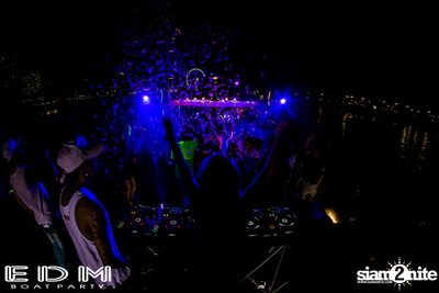 EDM Boat Party | Season 3 — photo 77