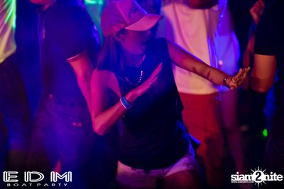EDM Boat Party | Season 3 — photo 109
