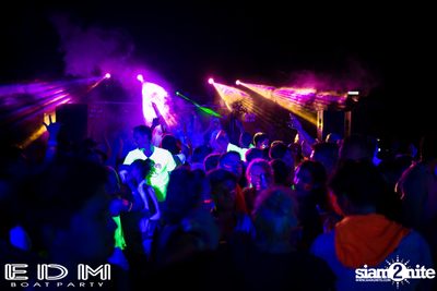 EDM Boat Party | Season 3 — photo 115