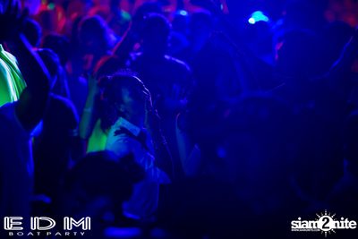 EDM Boat Party | Season 3 — photo 116