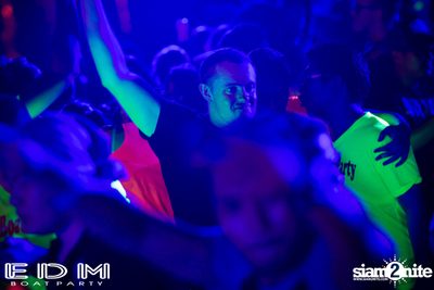 EDM Boat Party | Season 3 — photo 121