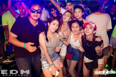 EDM Boat Party | Season 3 — photo 134