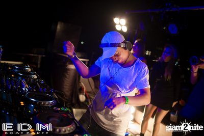 EDM Boat Party | Season 3 — photo 137