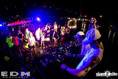 EDM Boat Party | Season 3 — photo 141