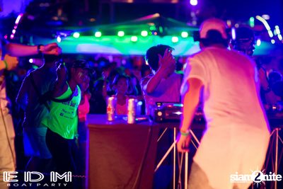 EDM Boat Party | Season 3 — photo 143