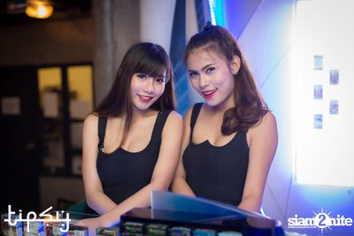 Grand Opening w/ The Parkinson at Tipsy Bkk — photo 24