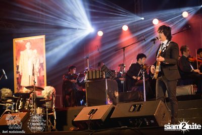 ดอกไม้ของย่า, บทเพลงของพ่อ ที่ ลานสิงห์ปาร์ค เชียงราย วันที่ 1 (อัลบั้มที่ 1) — photo 58