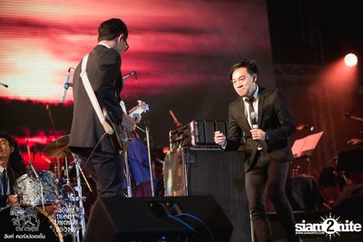 ดอกไม้ของย่า, บทเพลงของพ่อ ที่ ลานสิงห์ปาร์ค เชียงราย วันที่ 1 (อัลบั้มที่ 1) — photo 77