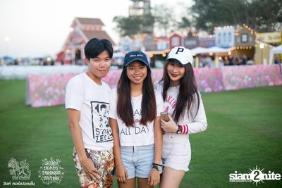 ดอกไม้ของย่า, บทเพลงของพ่อ ที่ ลานสิงห์ปาร์ค เชียงราย วันที่ 1 (อัลบั้มที่ 2) — photo 7