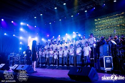 ดอกไม้ของย่า, บทเพลงของพ่อ ที่ ลานสิงห์ปาร์ค เชียงราย วันที่ 1 (อัลบั้มที่ 2) — photo 42