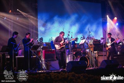 ดอกไม้ของย่า, บทเพลงของพ่อ ที่ ลานสิงห์ปาร์ค เชียงราย วันที่ 3 (อัลบั้มที่ 1) — photo 19