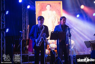 ดอกไม้ของย่า, บทเพลงของพ่อ ที่ ลานสิงห์ปาร์ค เชียงราย วันที่ 3 (อัลบั้มที่ 1) — photo 24
