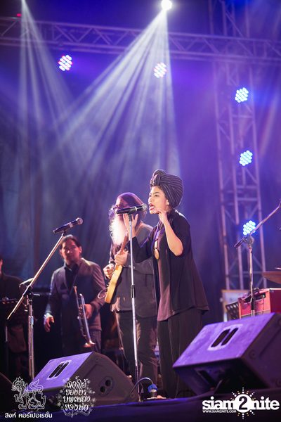 ดอกไม้ของย่า, บทเพลงของพ่อ ที่ ลานสิงห์ปาร์ค เชียงราย วันที่ 3 (อัลบั้มที่ 1) — photo 36
