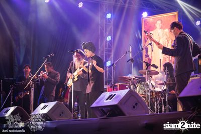 ดอกไม้ของย่า, บทเพลงของพ่อ ที่ ลานสิงห์ปาร์ค เชียงราย วันที่ 3 (อัลบั้มที่ 1) — photo 41