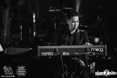 ดอกไม้ของย่า, บทเพลงของพ่อ ที่ ลานสิงห์ปาร์ค เชียงราย วันที่ 3 (อัลบั้มที่ 1) — photo 90