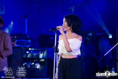 ดอกไม้ของย่า, บทเพลงของพ่อ ที่ ลานสิงห์ปาร์ค เชียงราย วันที่ 3 (อัลบั้มที่ 2) — photo 55