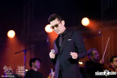 ดอกไม้ของย่า, บทเพลงของพ่อ ที่ ลานสิงห์ปาร์ค เชียงราย วันที่ 3 (อัลบั้มที่ 2) — photo 114