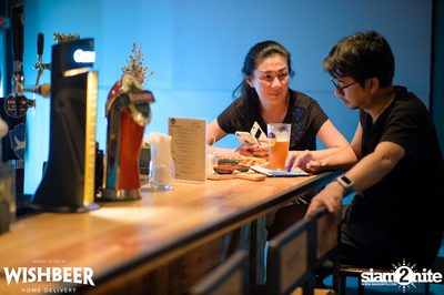 Ayinger & Schneider Weisse ที่ วิชเบียร์ โฮม บาร์ — photo 20