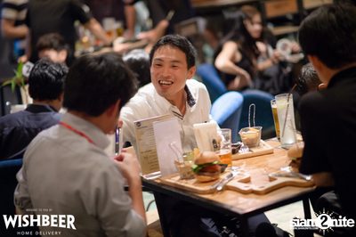 Ayinger & Schneider Weisse ที่ วิชเบียร์ โฮม บาร์ — photo 86