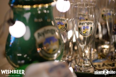 Ayinger & Schneider Weisse ที่ วิชเบียร์ โฮม บาร์ — photo 88