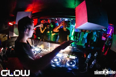 Dave Vega at GLOW — photo 77