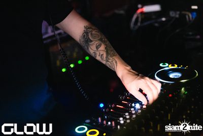 Dave Vega at GLOW — photo 81