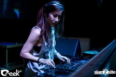 ปาร์ตี้คืนวันเสาร์ ที่ร้าน ครีก คลับ, เลียบทางด่วนรามอินทรา — photo 18