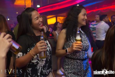 ปาร์ตี้คืนวันเสาร์ ที่ร้าน เลเวล คลับ, สุขุมวิท ซอย 11 — photo 9