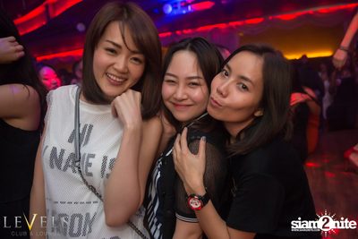 ปาร์ตี้คืนวันเสาร์ ที่ร้าน เลเวล คลับ, สุขุมวิท ซอย 11 — photo 63