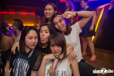 ปาร์ตี้คืนวันเสาร์ ที่ร้าน เลเวล คลับ, สุขุมวิท ซอย 11 — photo 65